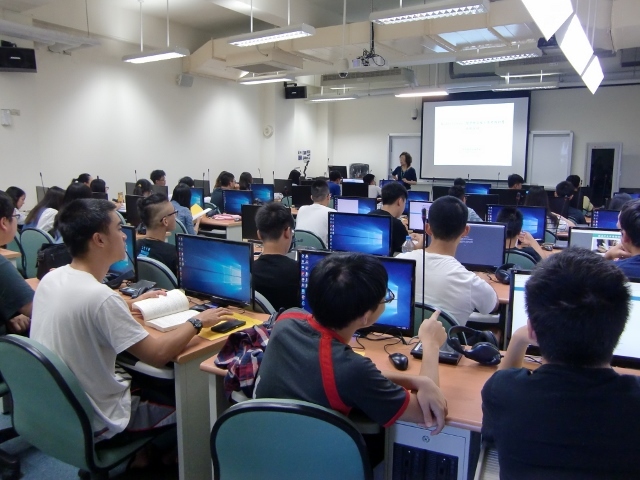 106-09-11 Health Library_醫學系三 3