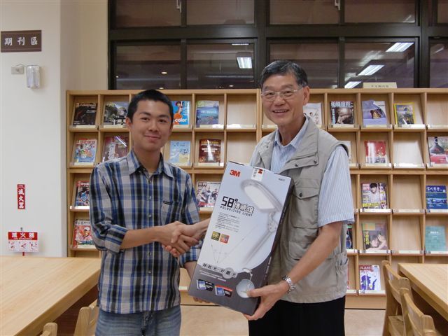 2011世界書香日 多媒體票選活動頒獎 1(另開新視窗/jpg檔)圖片
