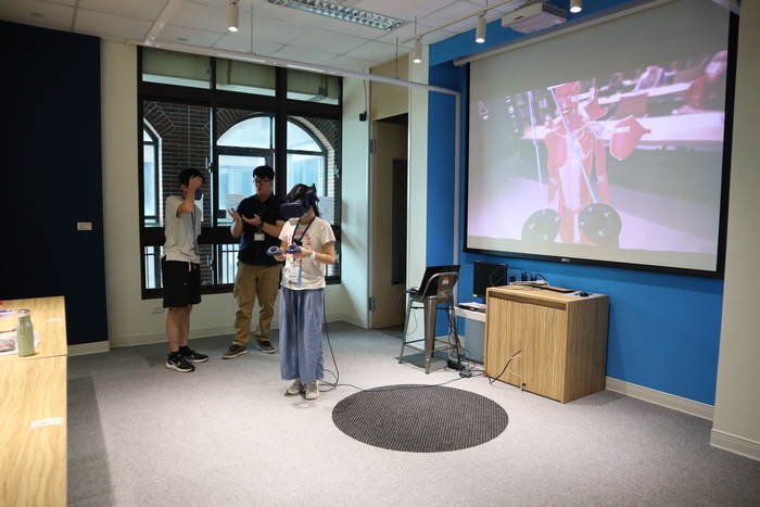 112_0824_卓越人才探索研習營_檢索導覽與VR體驗 6
