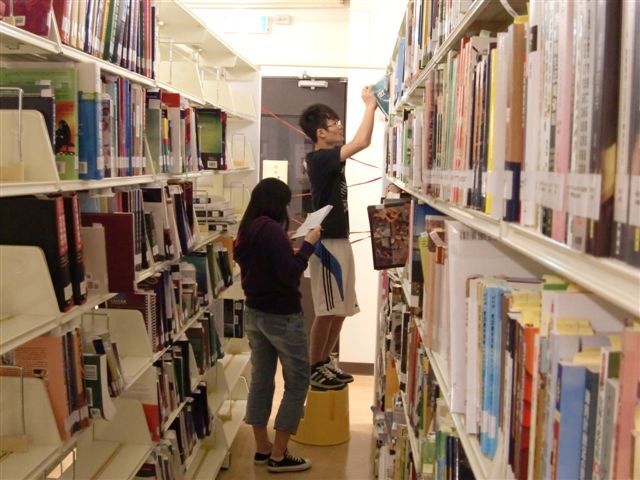 99學年下學期(另開新視窗/jpg檔)圖片