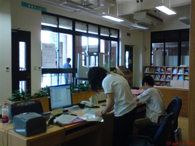 99學年下學期(另開新視窗/jpg檔)圖片