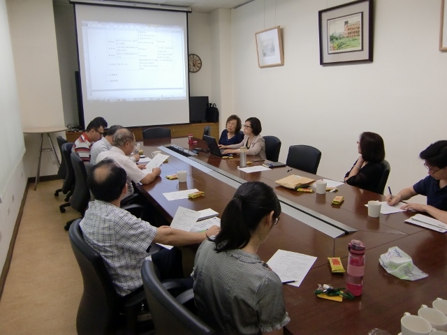 105學年度 第三次圖書諮詢委員會 3(另開新視窗/jpg檔)圖片