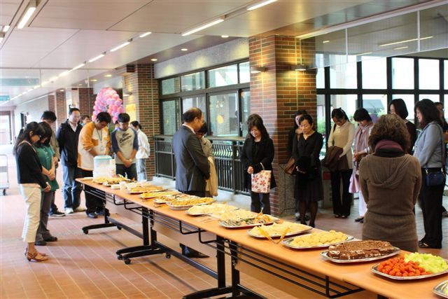 2010-11-24 重新開幕啟用感恩禮拜(另開新視窗/jpg檔)圖片
