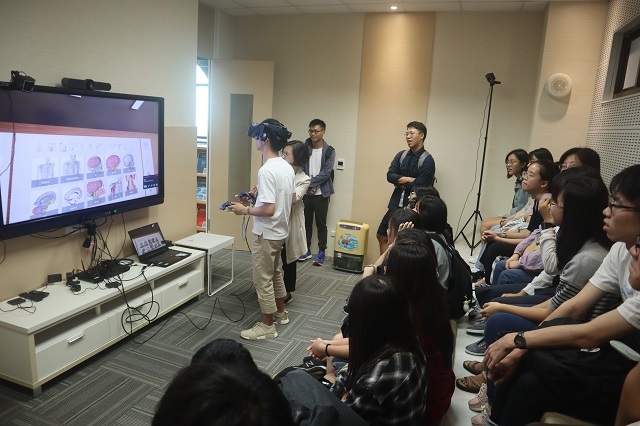 108-09-18 解剖資料庫VR_聽語一 11(另開新視窗/jpg檔)圖片