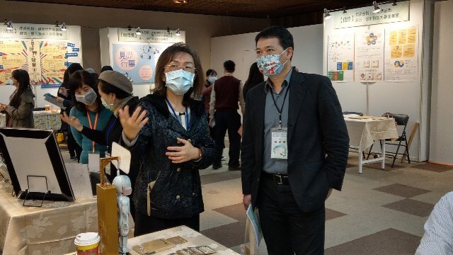 2020-12-12 2020年中華民國圖書館學會海報展(另開新視窗/jpg檔)圖片