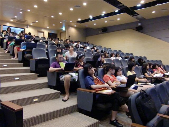 100-06-24 Nursing Consult (護理一、二)8(另開新視窗/jpg檔)圖片