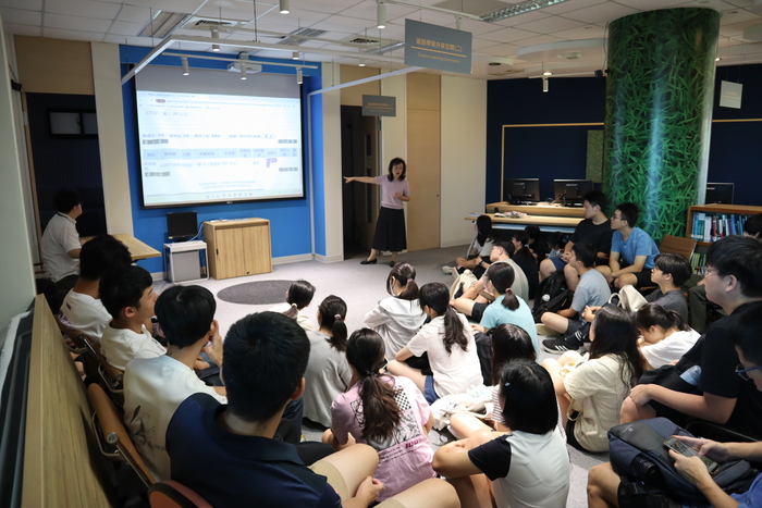 導覽  4(另開新視窗/jpg檔)圖片