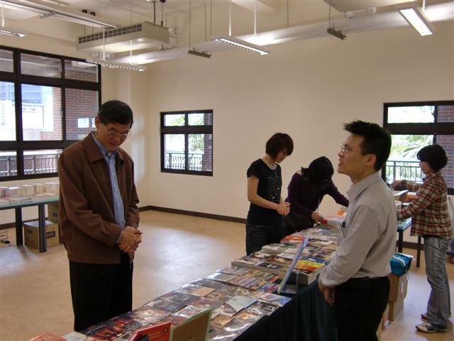 2011世界書香日 愛書市集 5(另開新視窗/jpg檔)圖片