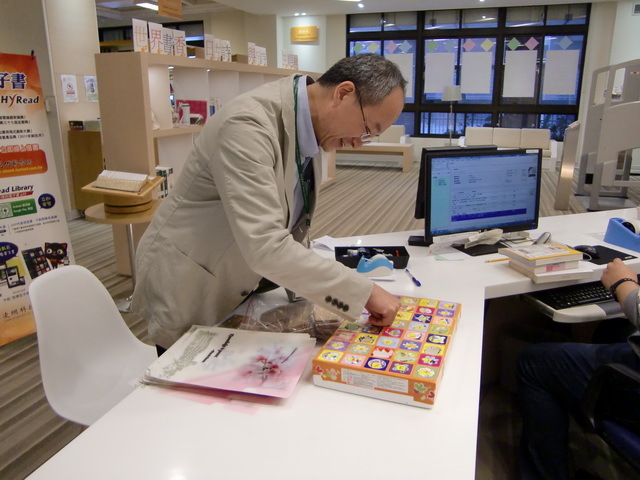 2015世界書香日 借閱戳戳樂 8(另開新視窗/jpg檔)圖片